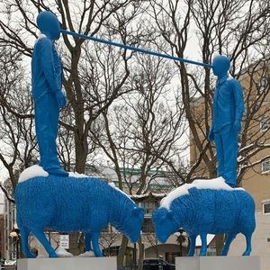 Meet your Posher, Thomas